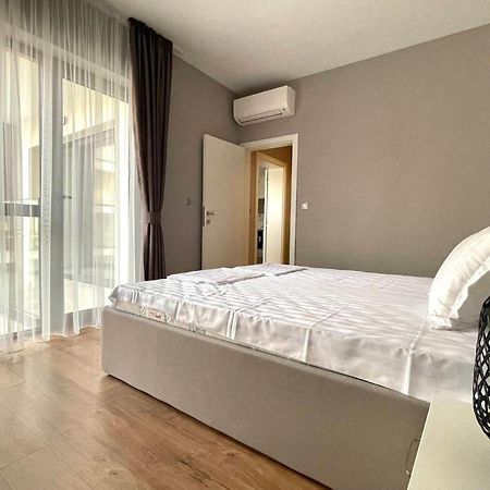 Open Sea Panorama Residence Obzor Bagian luar foto