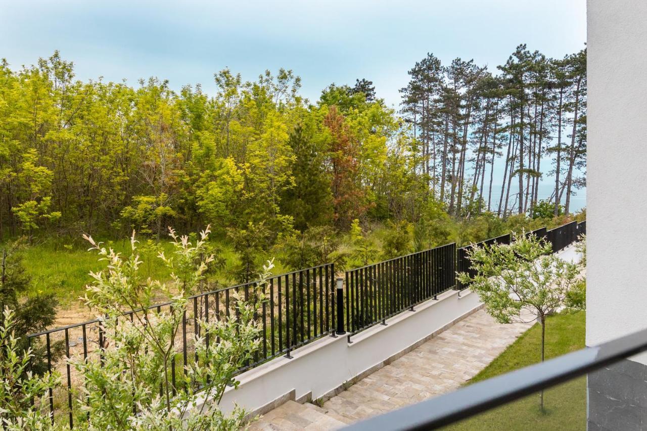Open Sea Panorama Residence Obzor Bagian luar foto